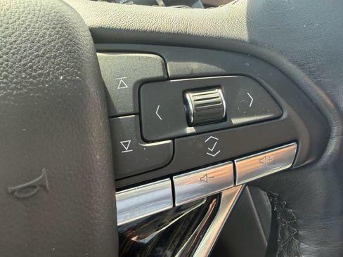 Used 2024 Cadillac XT6 Premium Luxury AWD/4WD image 30