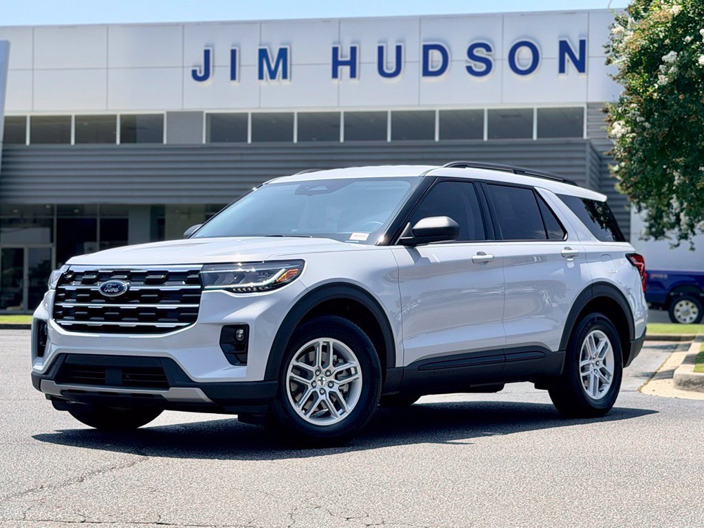 New 2026 Ford Explorer Active w/ Active Comfort Package RWD image 2