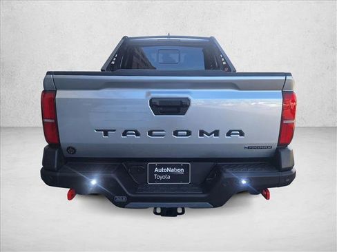 Used 2025 Toyota Tacoma 4x4 Double Cab Hybrid image 6