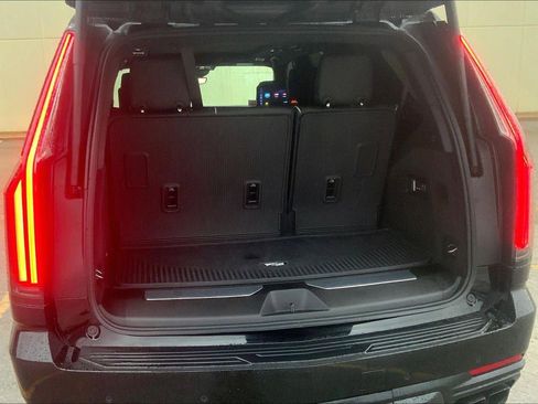 Certified 2025 Cadillac Escalade V image 4