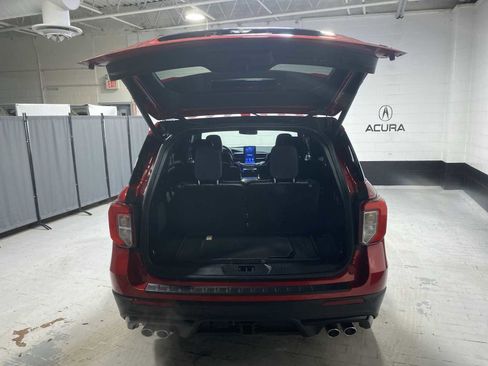 Used 2020 Ford Explorer ST w/ Premium Technology Package image 19