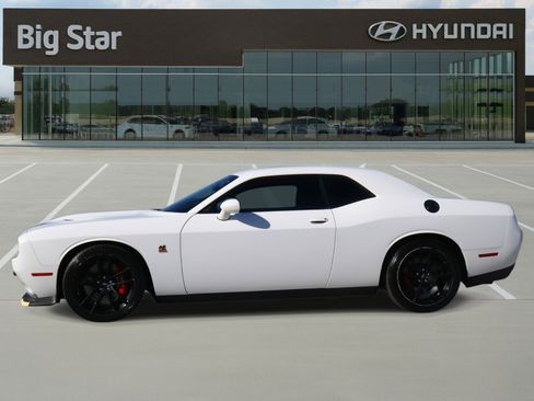 Used 2020 Dodge Challenger R/T Scat Pack w/ Dynamics Package image 2