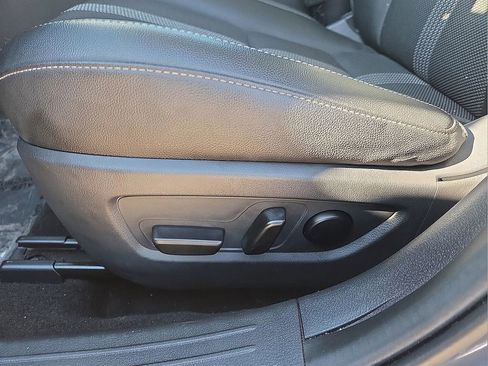 Used 2024 MAZDA CX-50 AWD 2.5 S w/ Preferred Package image 25