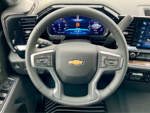 New 2026 Chevrolet Silverado 1500 LT w/ Leather Package image 41