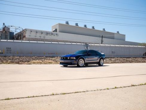 Used 2012 Ford Mustang GT Premium w/ Security Pkg image 21