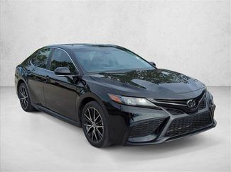 Used 2024 Toyota Camry SE w/ Convenience Package video 3