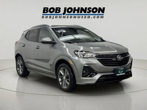 Used 2023 Buick Encore GX Select w/ Sport Touring Package image 2
