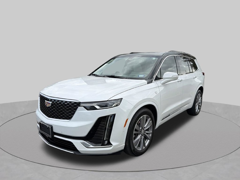Used 2024 Cadillac XT6 Premium Luxury w/ Technology Package FWD image 10