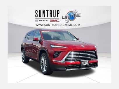 New 2025 Buick Enclave Preferred w/ Power Package