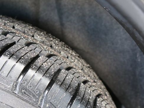 Used 2018 Nissan Rogue SV image 42