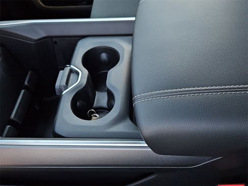 New 2025 RAM 1500 Lone Star image 23