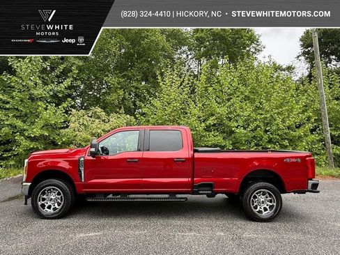 Used 2024 Ford F250 XLT AWD/4WD image 1