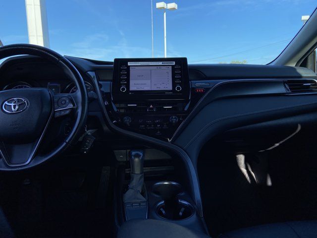 Used 2024 Toyota Camry SE FWD image 15