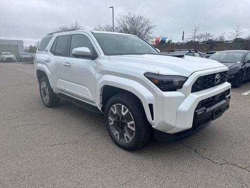 New 2026 Toyota 4Runner TRD Sport Premium AWD/4WD image 9