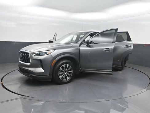 Used 2023 INFINITI QX60 Pure AWD/4WD image 31