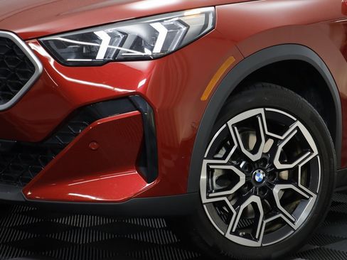Certified 2025 BMW X2 xDrive28i image 3