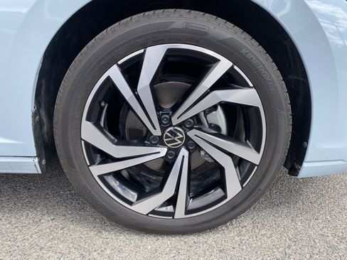 Certified 2025 Volkswagen Jetta SEL FWD image 17