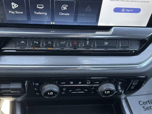 Used 2024 Chevrolet Silverado 1500 High Country w/ Technology Package AWD/4WD image 44
