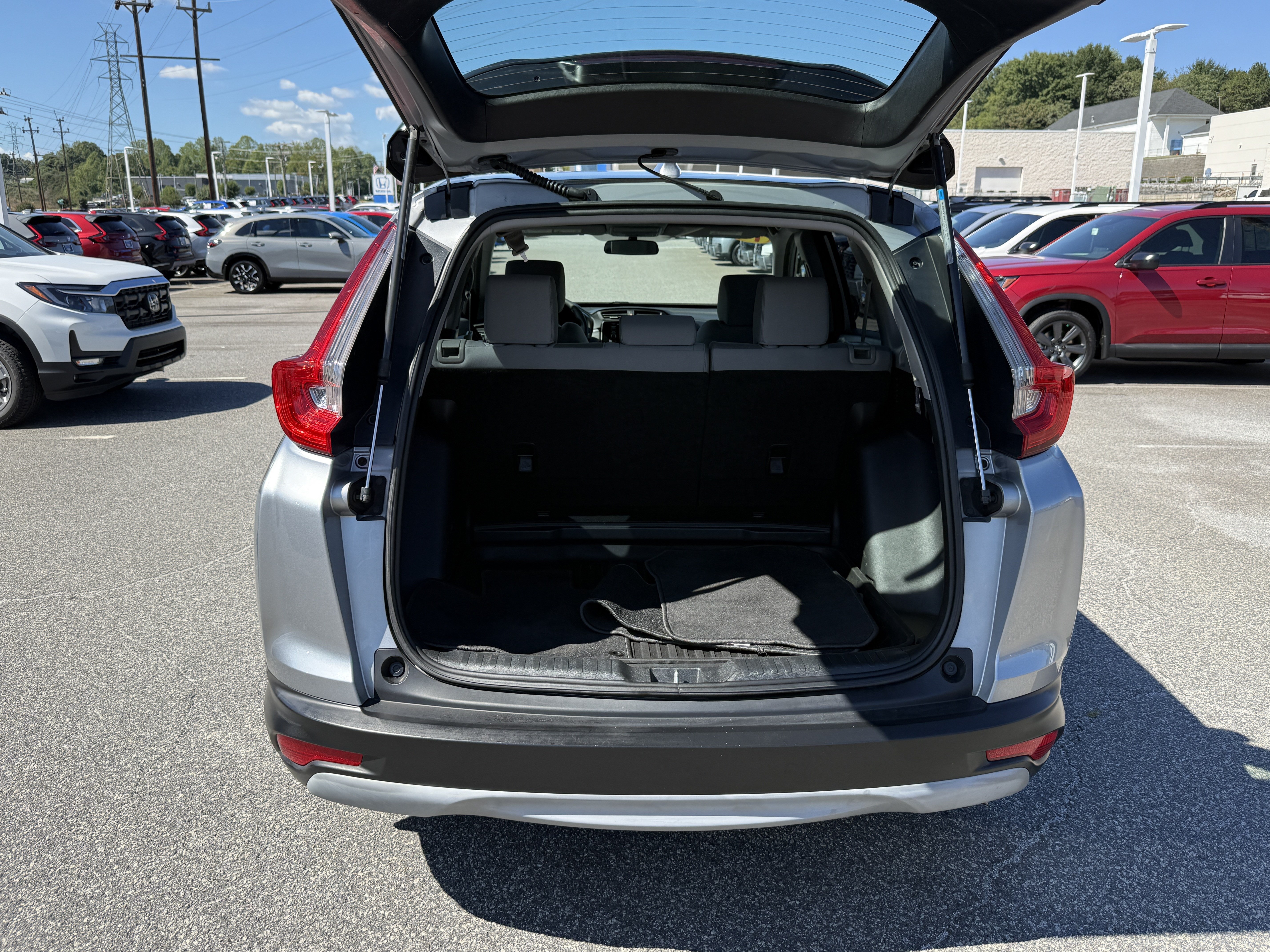 Used 2018 Honda CR-V LX image 32