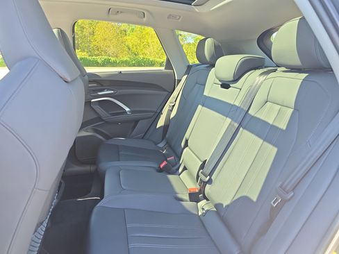 New 2025 Audi Q5 Premium Plus image 14