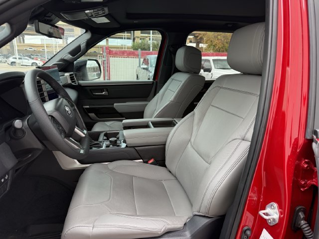 Certified 2026 Toyota Tundra Limited w/ Limited PVM Package AWD/4WD image 31