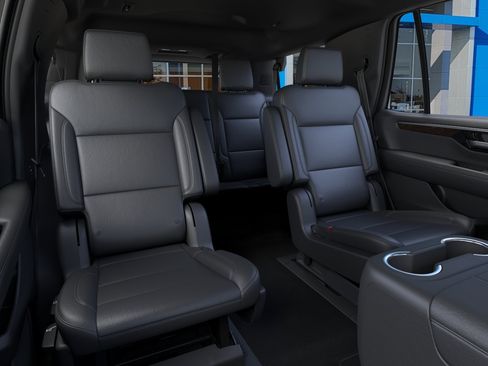 New 2026 Chevrolet Tahoe Z71 w/ Comfort Package AWD/4WD image 17