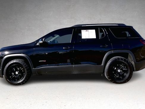 Used 2022 GMC Acadia AT4 w/ Technology Package image 3