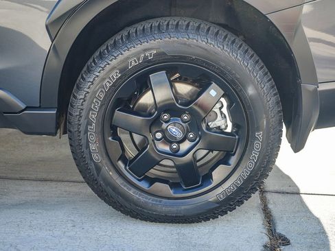 Used 2025 Subaru Outback Wilderness w/ Wilderness Package image 12