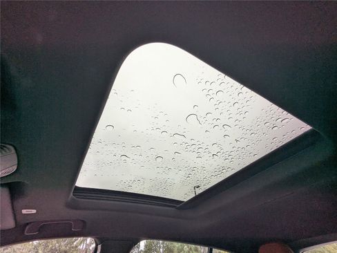 Used 2024 Dodge Hornet R/T Plus w/ Tech Pack Plus w/o Parking image 22