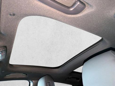 Certified 2024 Mercedes-Benz GLA 250 image 20