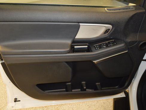 Used 2025 Ford Expedition Active AWD/4WD image 15