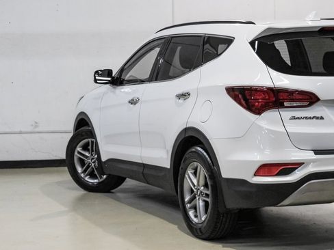 Used 2017 Hyundai Santa Fe Sport image 13