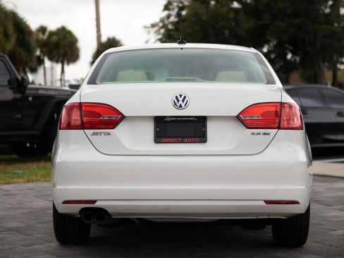 Used 2013 Volkswagen Jetta SE FWD image 10