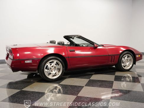 Used 1990 Chevrolet Corvette Convertible image 13