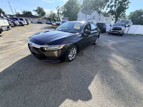 Used 2018 Honda Accord LX image 30
