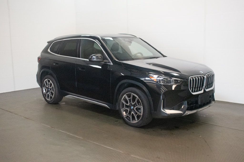 Used 2025 BMW X1 xDrive28i w/ Premium Package AWD/4WD image 1