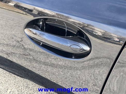 Used 2022 BMW M3 Competition image 32