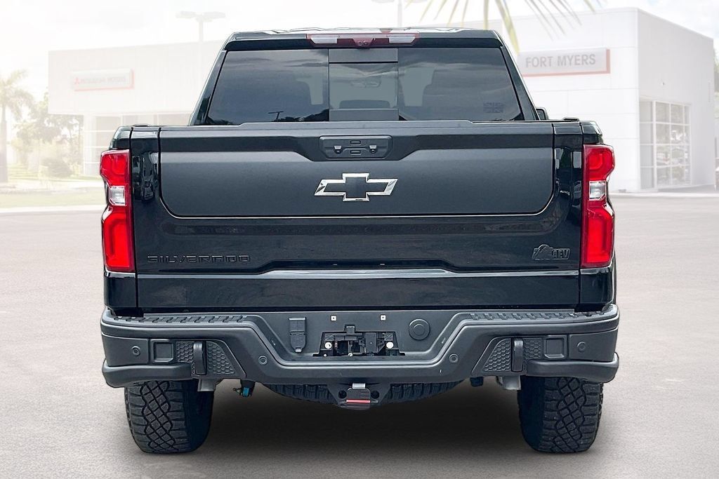 Used 2024 Chevrolet Silverado 1500 ZR2 w/ ZR2 Bison Edition AWD/4WD image 17