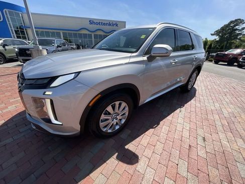 Used 2025 Hyundai Palisade SEL FWD image 28