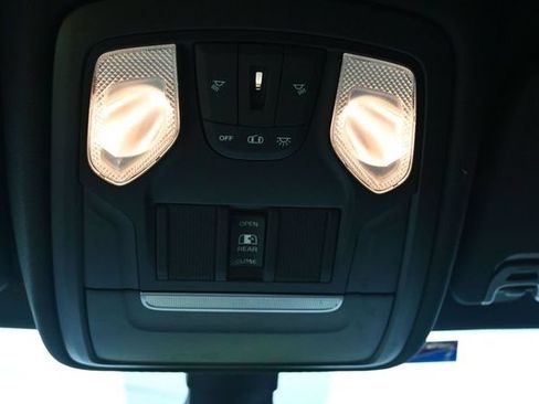 Used 2019 RAM 1500 Big Horn AWD/4WD image 27