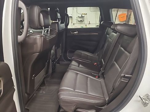 Used 2016 Jeep Grand Cherokee Summit w/ Platinum Series Group image 31