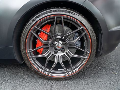 Used 2023 Chevrolet Corvette Z06 w/ Z07 Performance Package RWD image 24