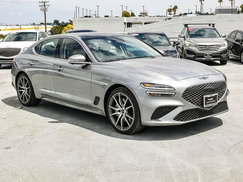 Used 2026 Genesis G70 2.5T Prestige RWD image 3