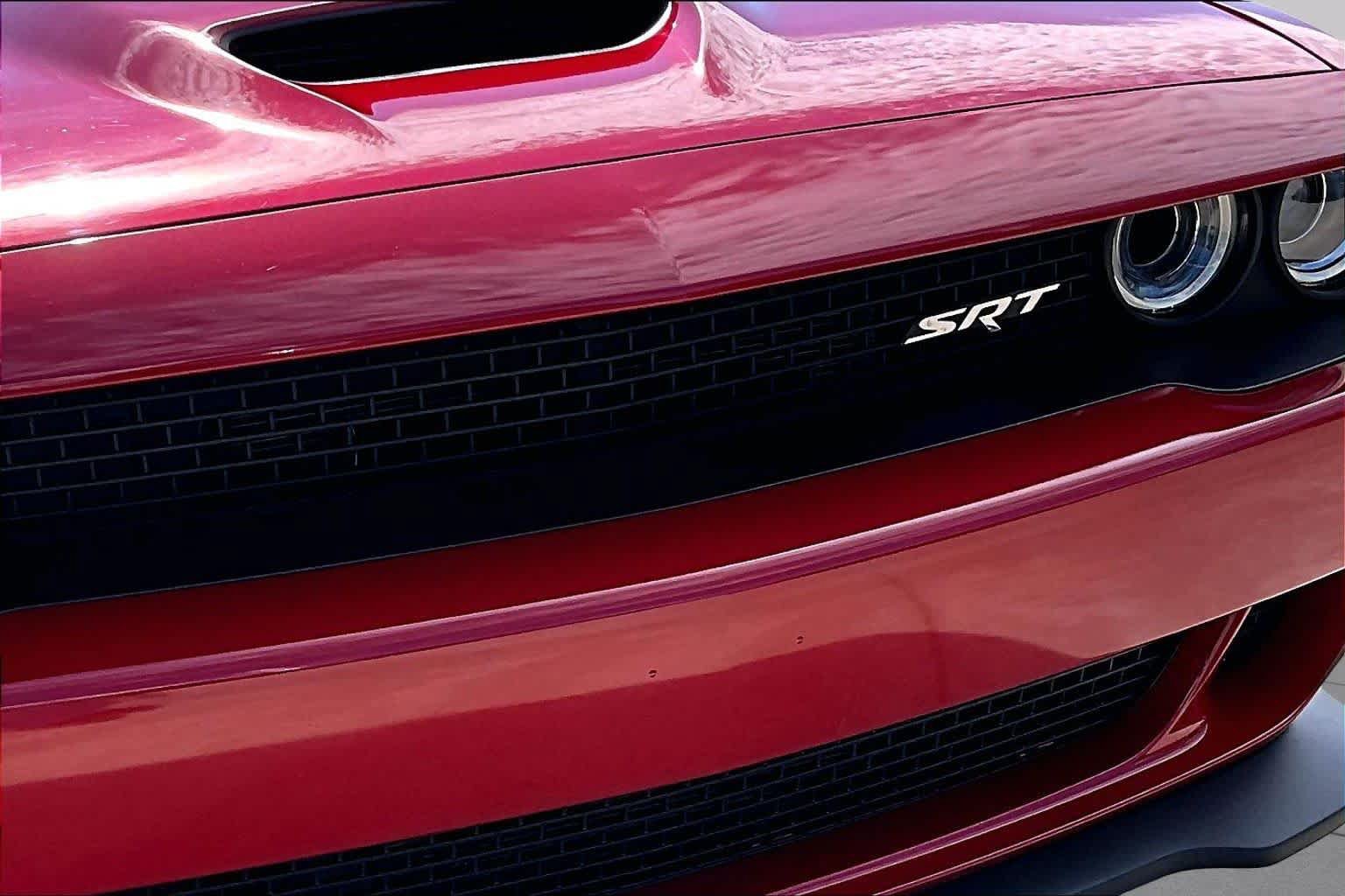 Used 2016 Dodge Challenger SRT Hellcat RWD image 30