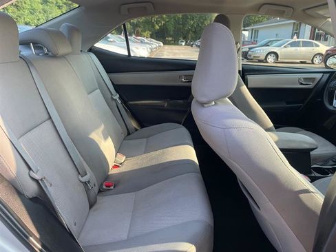 Used 2014 Toyota Corolla LE FWD image 13