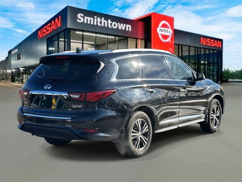 Used 2019 INFINITI QX60 Luxe w/ Essential Package image 6