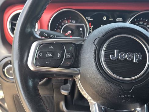 Used 2021 Jeep Wrangler Unlimited Rubicon w/ Xtreme Recon 35" Tire Package AWD/4WD image 24