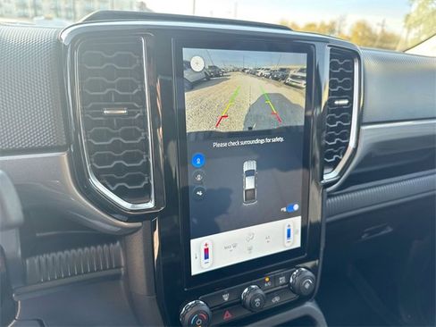 Certified 2025 Ford Ranger XLT w/ Chrome Accent Package image 28