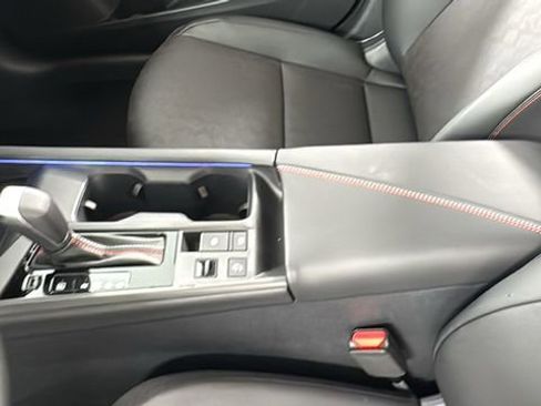 New 2026 Nissan Sentra SR w/ SR Premium Package FWD image 32
