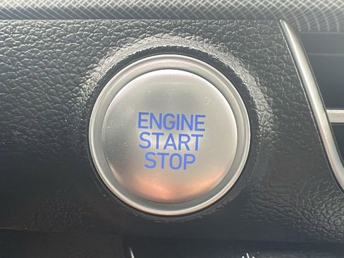 Used 2025 Hyundai Sonata SEL FWD image 23